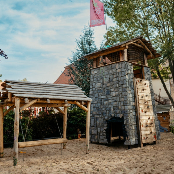 Spielplatz Schloss  Erdbeerhof