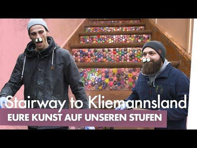 Bunte Kronkorken-Treppe bauen | Kliemannsland